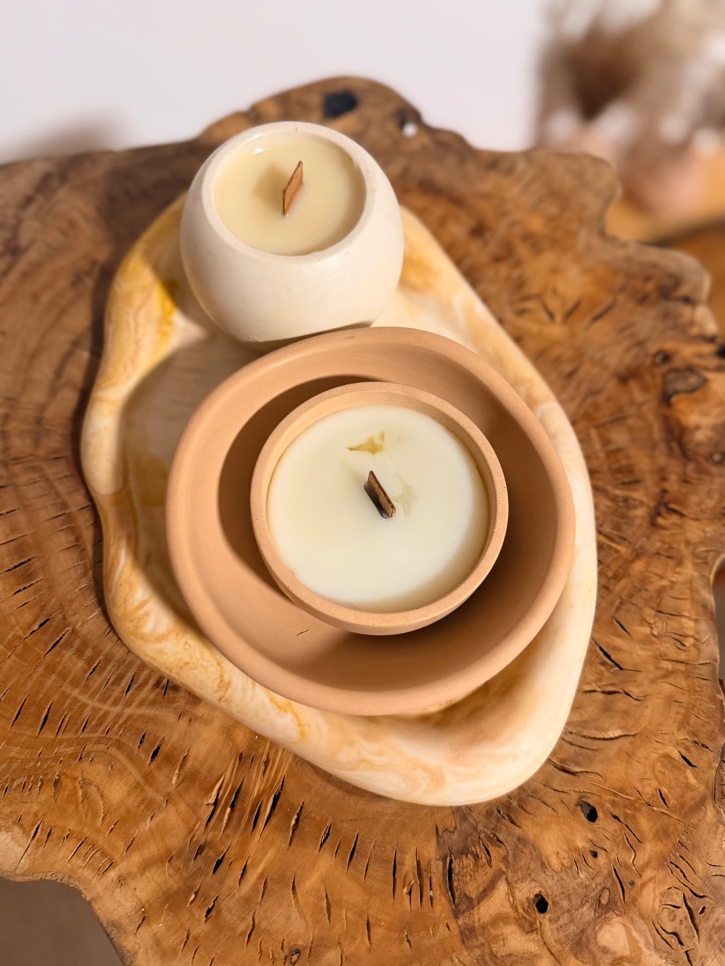 משתתפים בסדנת כלי בטון ונרות